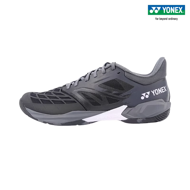 أحذية بادمنتون خفيفة الوزن ومر - مراجعة Badminton Yonex وسعره